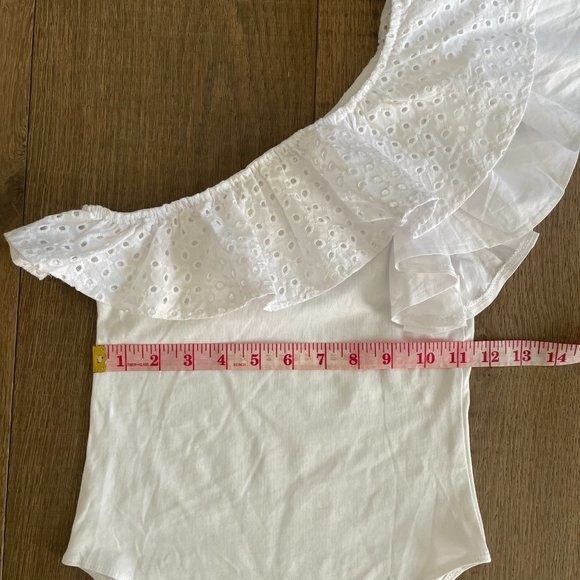 Zara One Shoulder Ruffle Bodysuit Stretch One Piece Top White (Size S) - Picture 10 of 11
